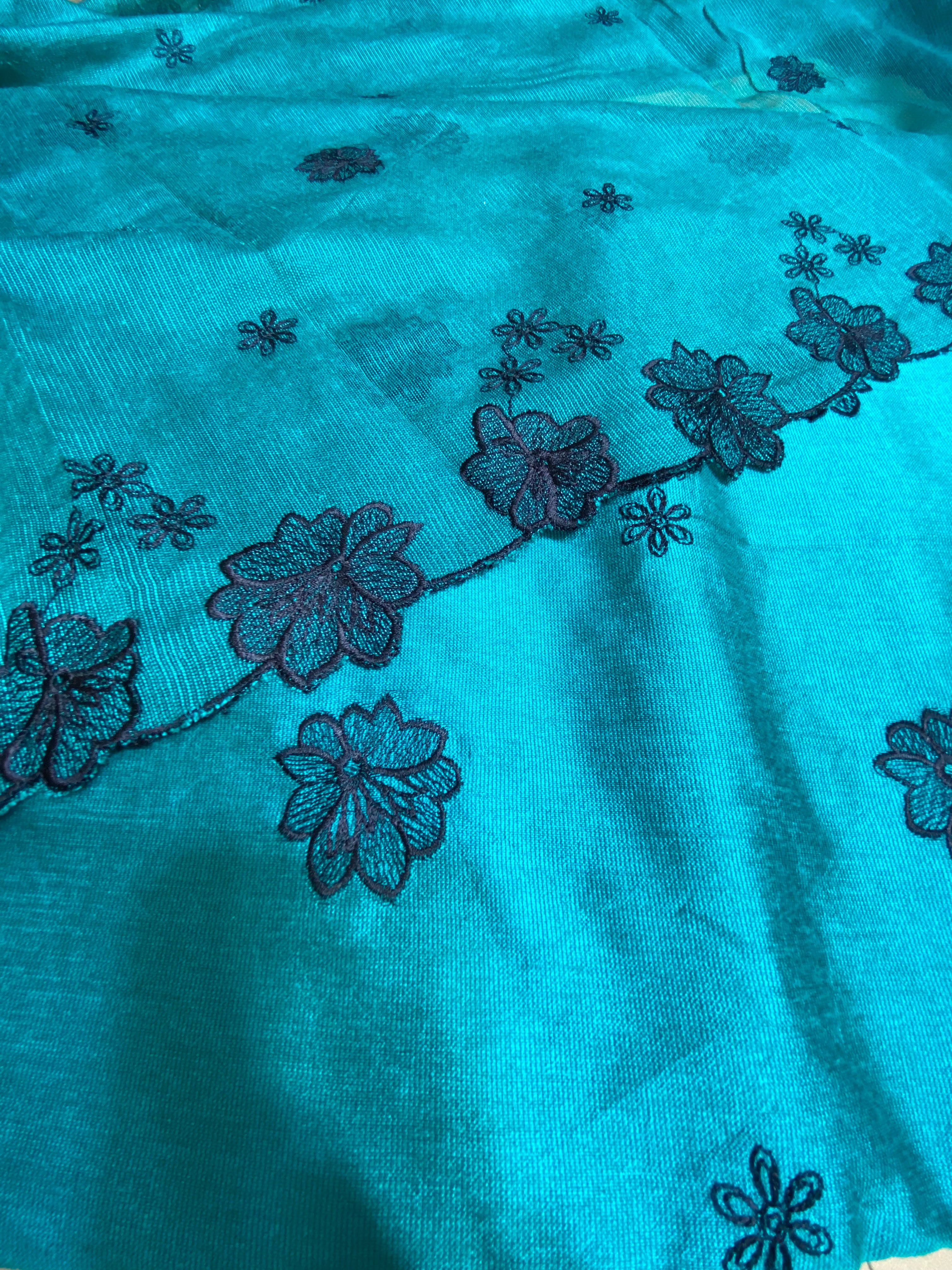 Khadi Silk With Cut Work Duppta.