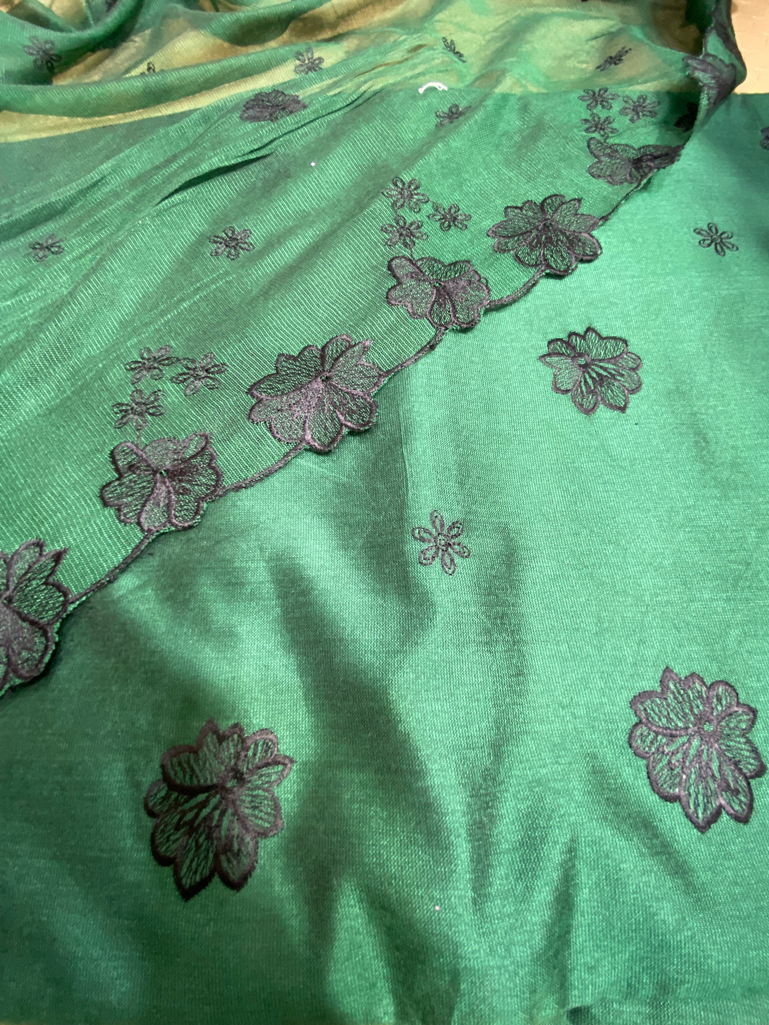 Khadi Silk With Cut Work Duppta.