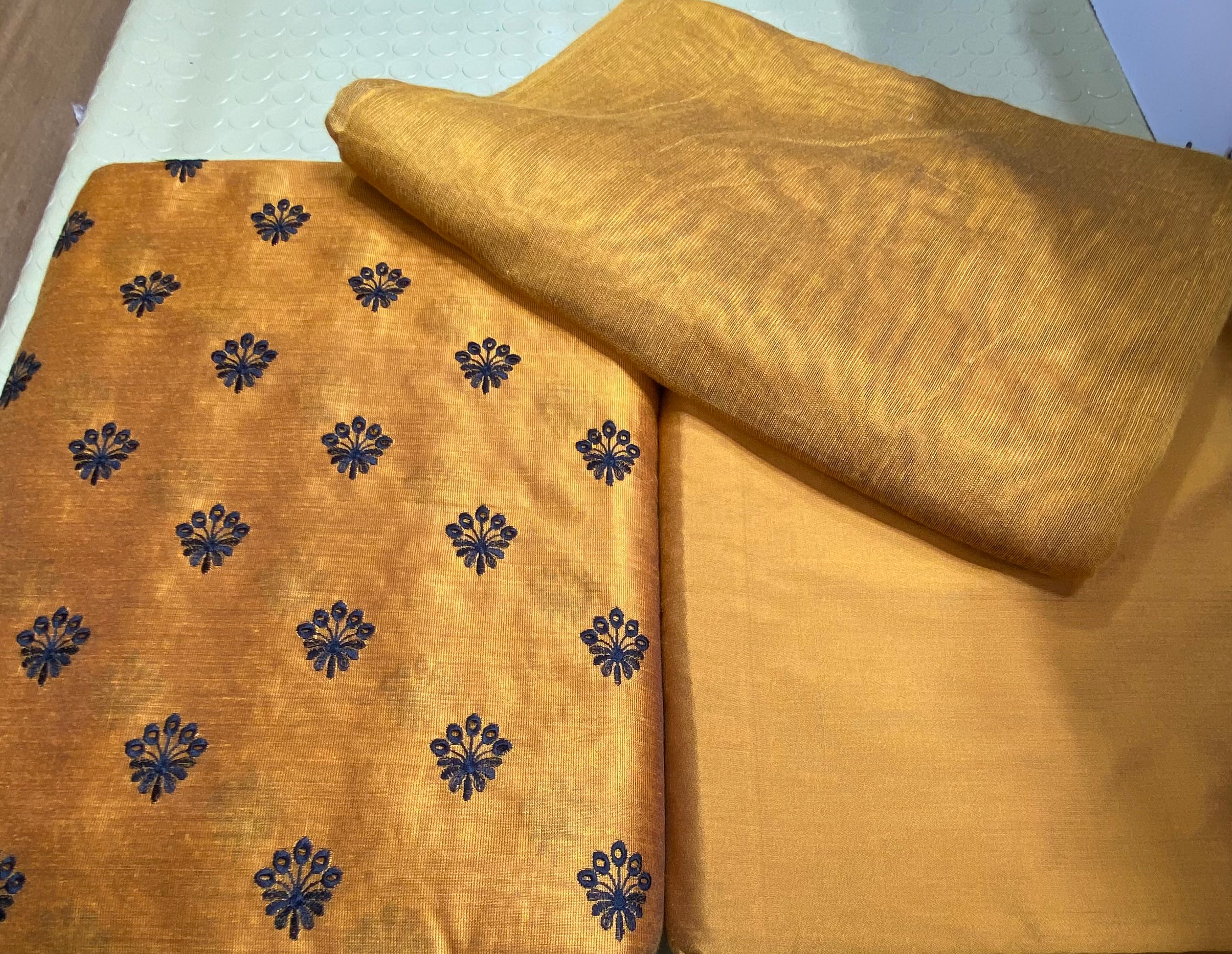 Khadi Silk With Plan Cotton Net Duppata