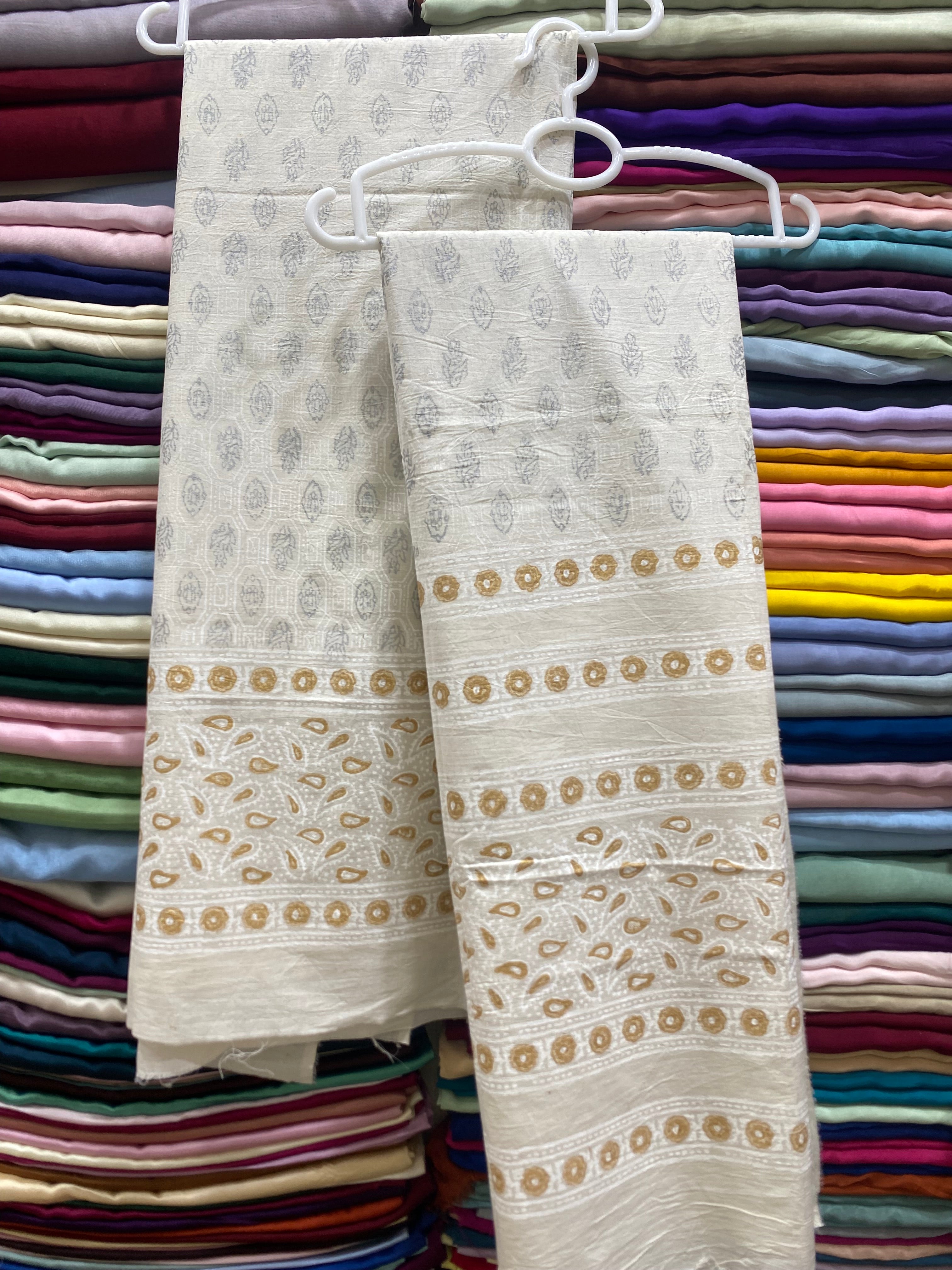 Hand Block Print on Pure Lawn Fabric 2p