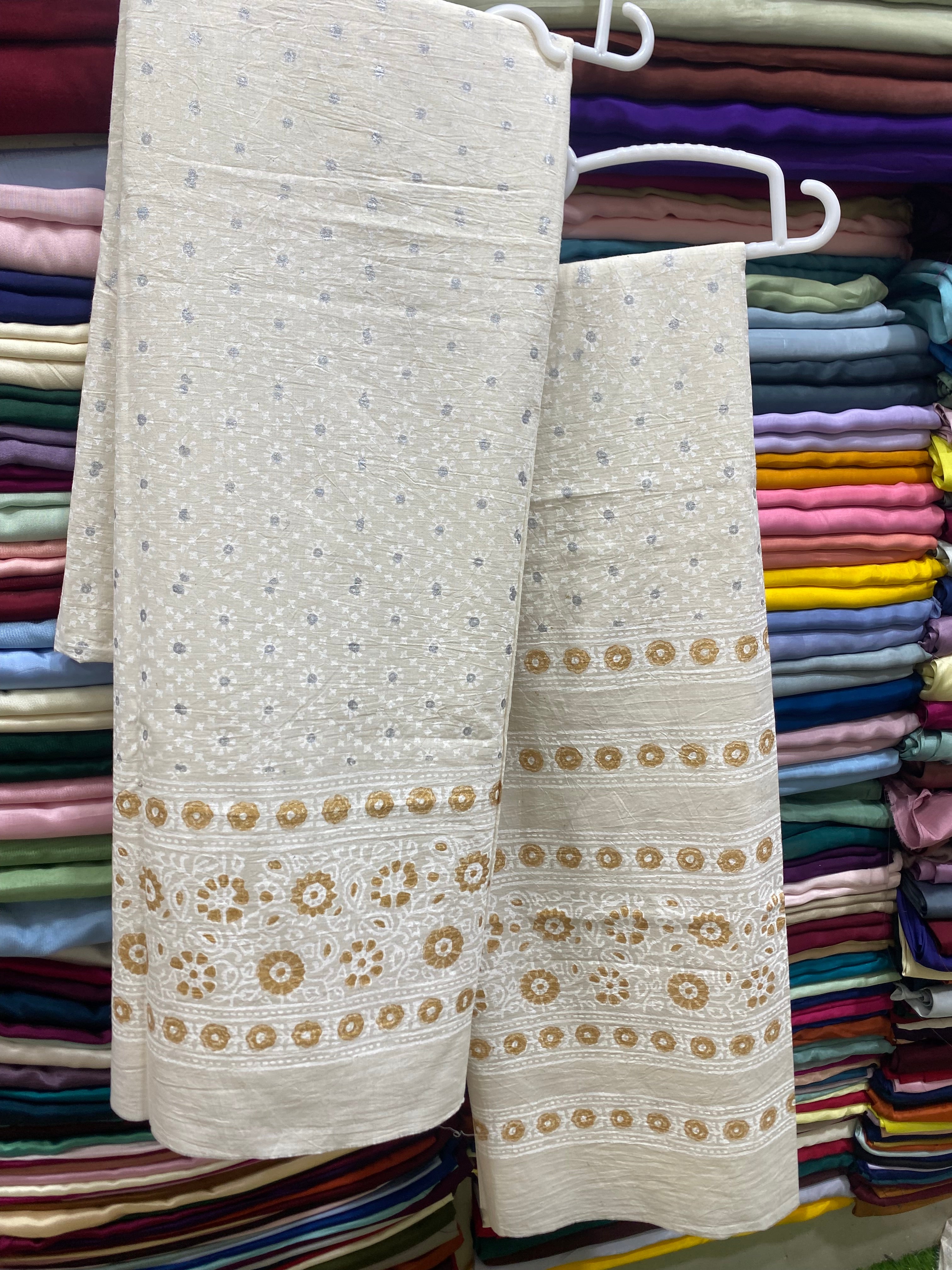 Hand Block Print on Pure Lawn Fabric 2p