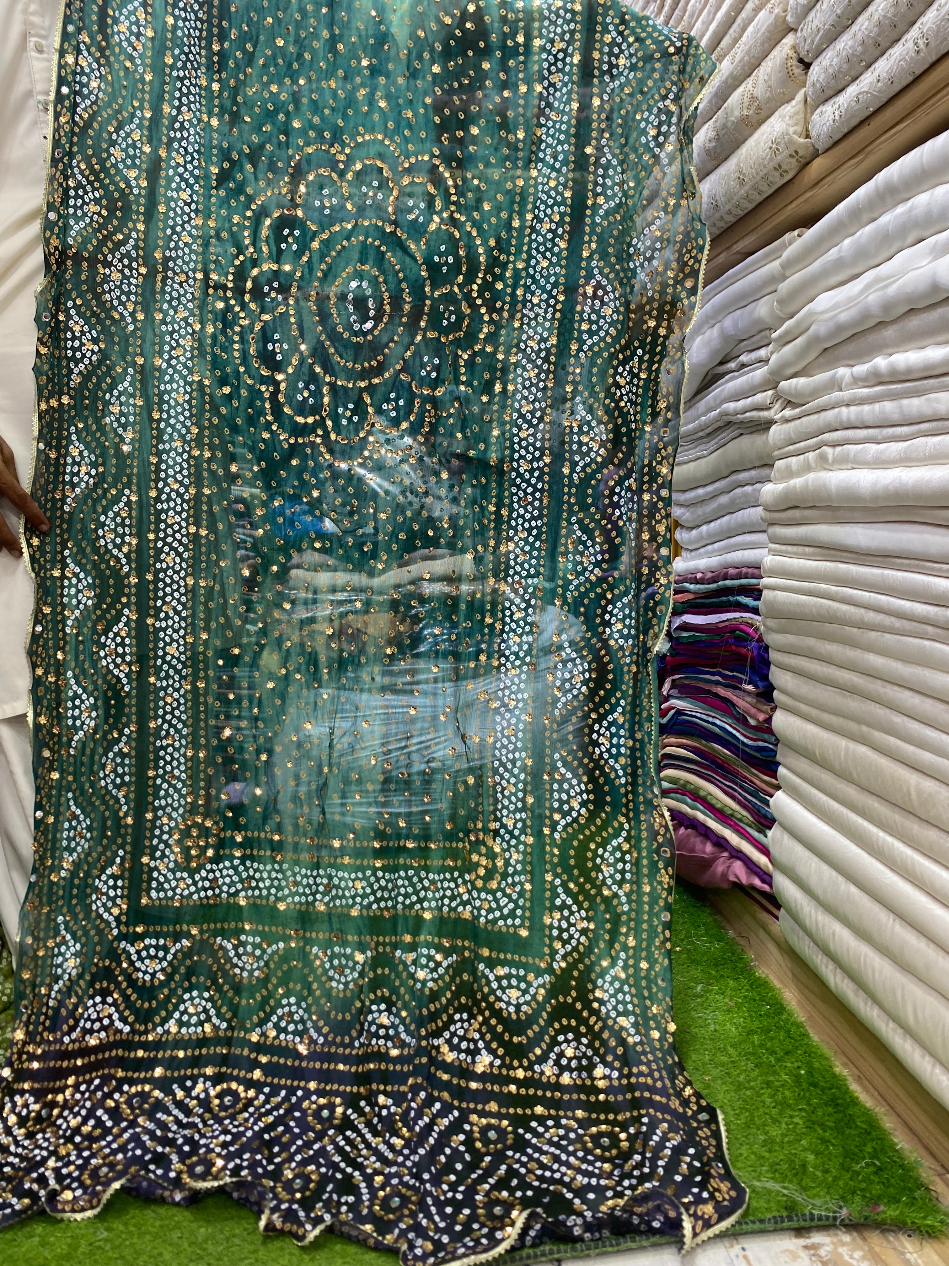Double shaded Chunri Duppta On Chiffon