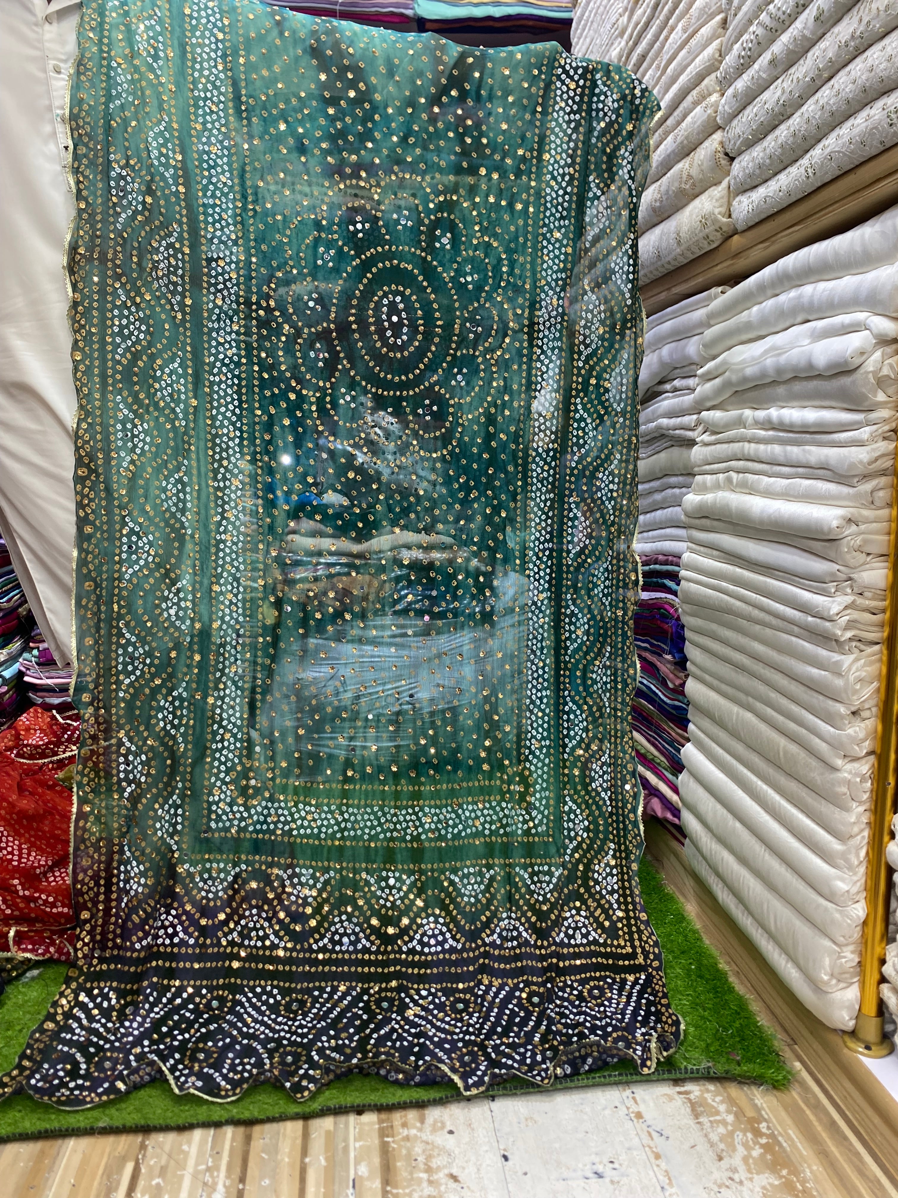 Double shaded Chunri Duppta On Chiffon